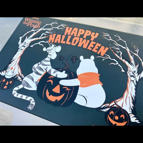 Disney 🎃Eyeshadow Palettes - Picture 8 of 12